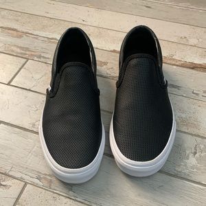 Vans slip on